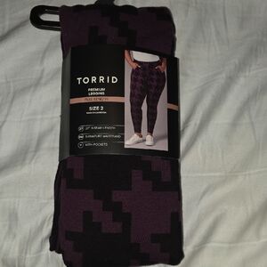 Torrid Houndstooth Purple and Black Leggings